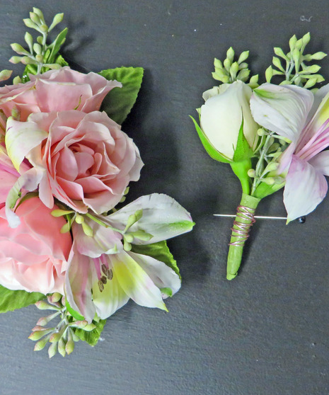 Rose and Alstromeria Package
